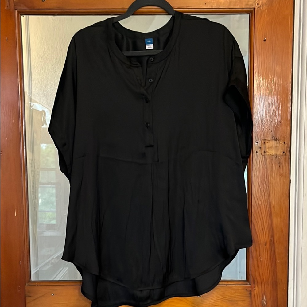 Old Navy Black 3/4 Sleeve Boxy Blouse
